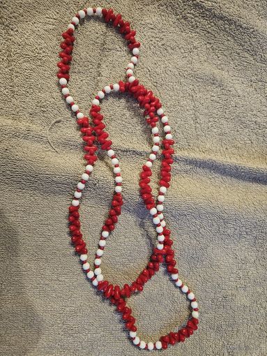 Бусы старинные