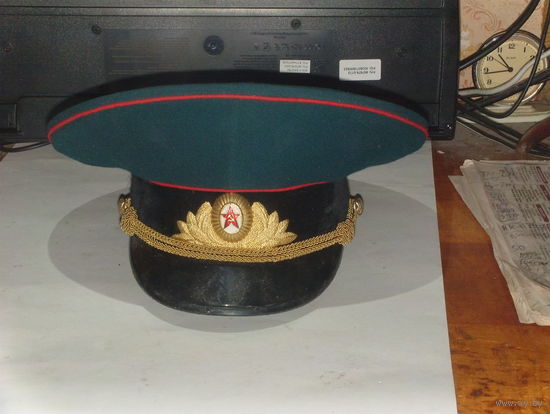 Фуражка офицерская парадная ВС СССР