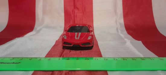 Машинка (модель) Bburago 1:43 Ferrari 430 Scuderia