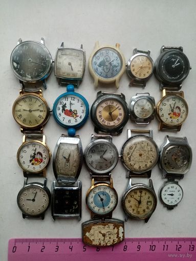 ЧАСЫ СБОРНЫЕ ВРЕМЕН СССР