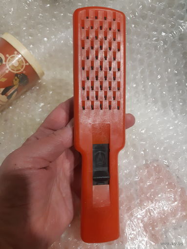 Расческа массажная складная Единорог , СССР