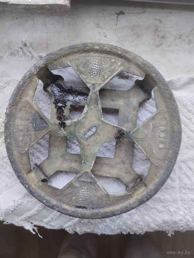 Подставка под фрукты . Старинная.