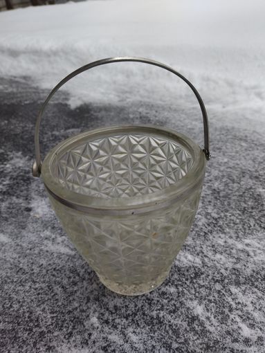 Конфетница