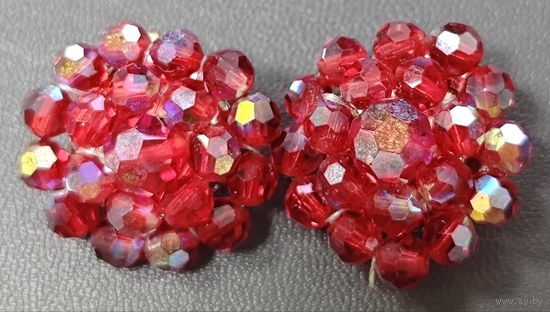 Советская бижутерия. Серьги на клипсах. Куприт