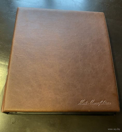 Отличный подарок начинающему! Подборка из 230 разных монет из 57 стран в альбоме!