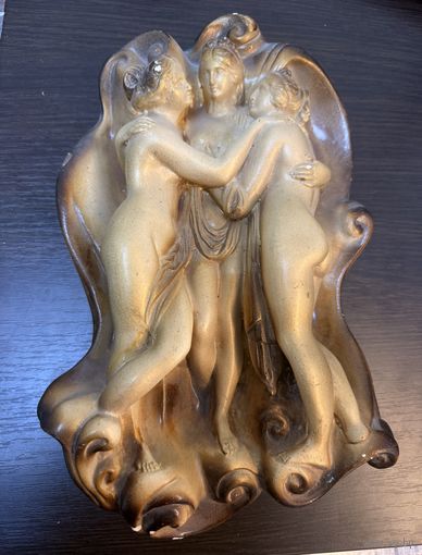 Декоративное панно (Три грации)