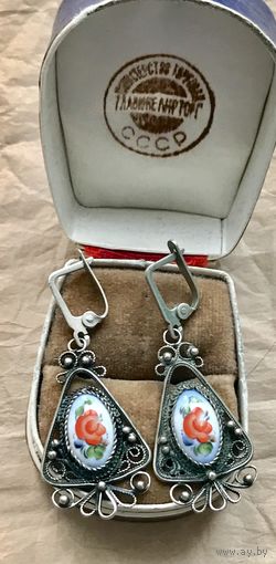 Серьги