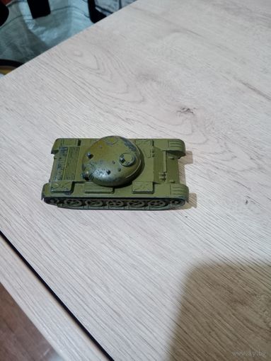Игрушка танк металл СССР