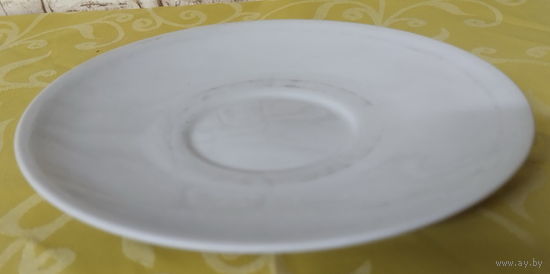 Блюдце эпохи СССР. Городницкий фарфоровый завод (Городница), 1970-2000