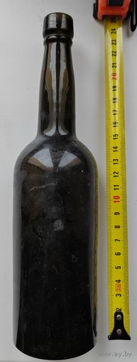 Бутылка старая 1 с рубля.