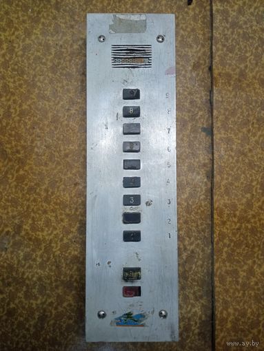 Панель (кнопки) лифта