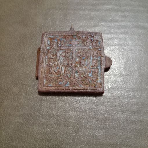 Створка складня с эмалями и ушком