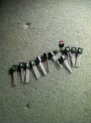 Транзистор КТ3102АМ (цена за 1шт)