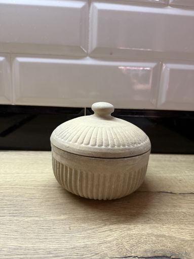 Масленка довоенная керамика