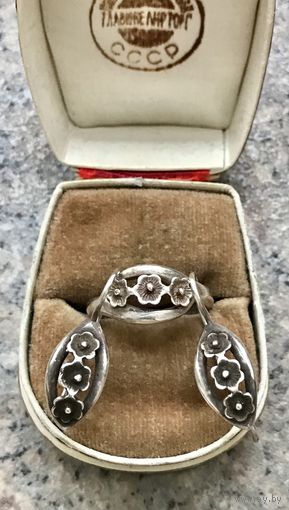 Серьги и кольцо комплект