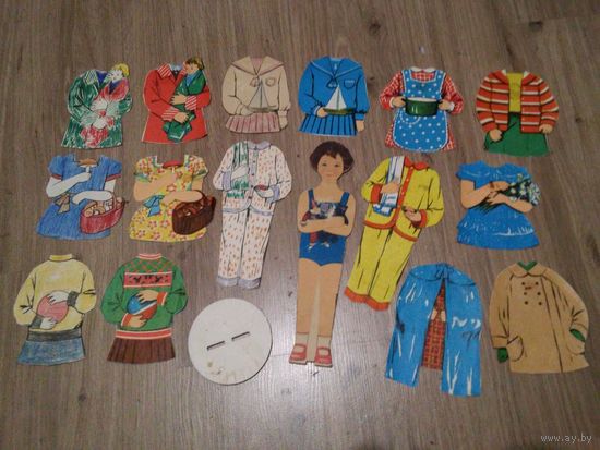 Кукла Наташа, бумажная на магните, 1981 г. СССР