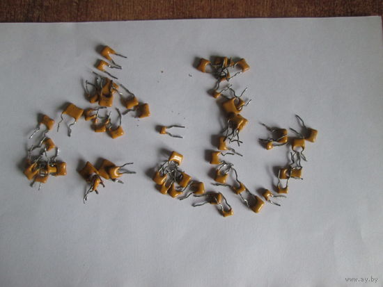 Конденсаторы.Цена за шт.