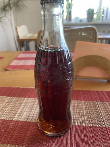 Бутылка Coca Cola примерно 1950 год