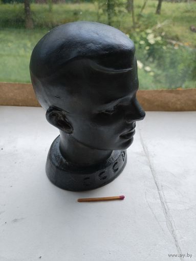 Бюст. Юрий Гагарин. силумин