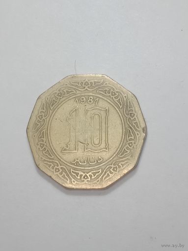 Алжир 10 динаров 1981 года .