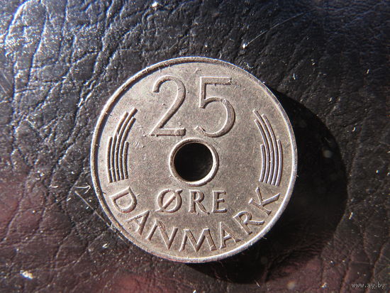 Дания. 25 эре.1974. С 20 копеек. Распродажа коллекции. Смотрите другие лоты.