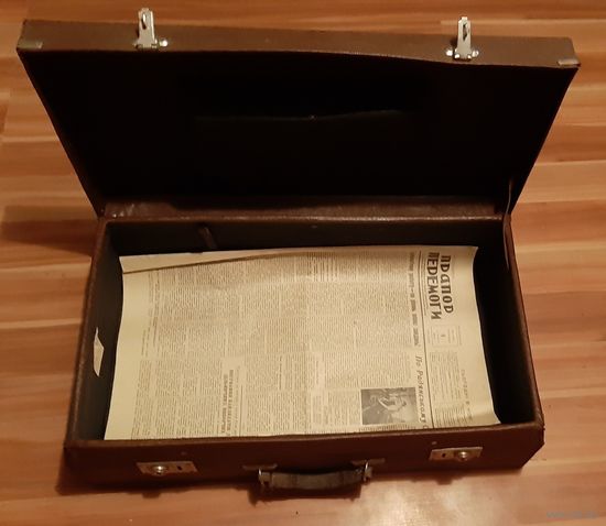 Чемодан