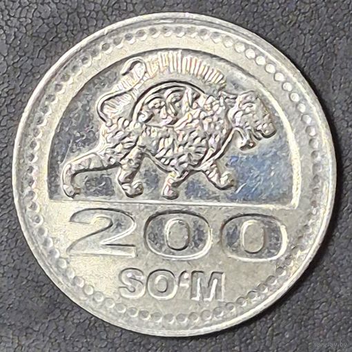 200 сум, Узбекистан, 2018 год