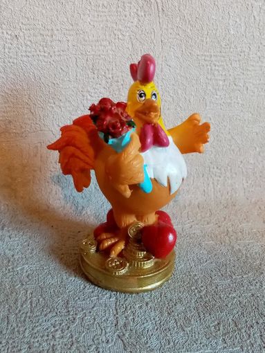 Фигурка Денежный Петух Петушок с букетом цветов статуэтка