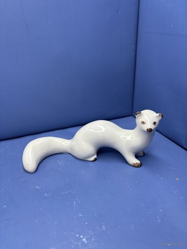 Статуэтка фарфоровая Ласка горностай, хорек СССР
