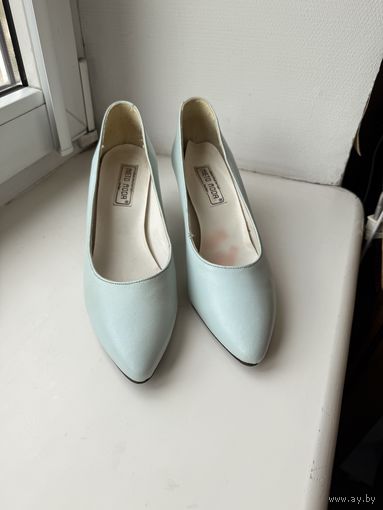 Туфли лодочки 38 размер, кожа