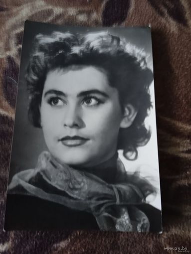 Актриса. Майя Менглет.