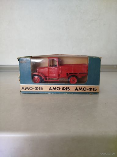 Коллекционные модели машинок. СССР. Масштаб 1:43. АМО ЗИЛ. Порванная коробка. Оторвано запасное колесо . С рубля,безМЦ.