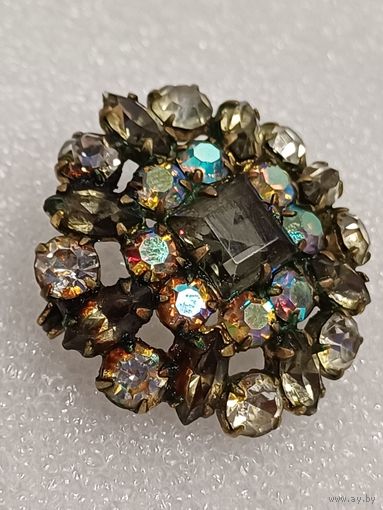 Все лоты с 1р.Красивая брошь