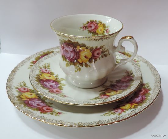 Чайная фарфоровая тройка 60-70-е годы Германия.