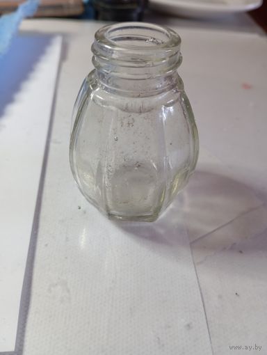 Аптечная бутылочка в виде боченка . Винтаж .