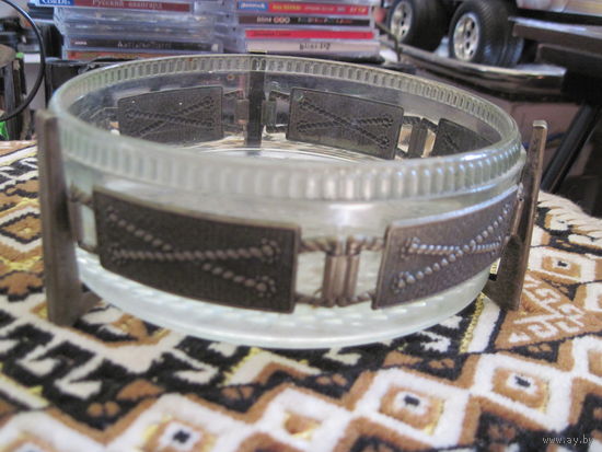 Конфетница.