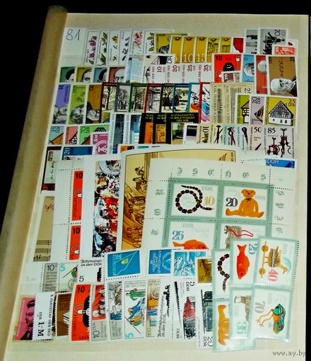 ГДР. ПОЛНЫЙ ГОДОВОЙ КОМПЛЕКТ 1981 года с вариациями,без наклеек и следов от них!