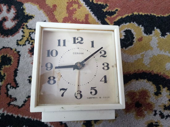 Будильник в ремонт.