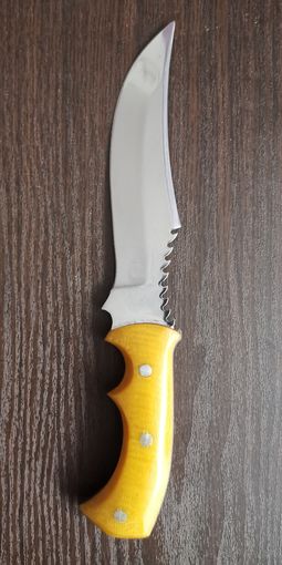 Нож