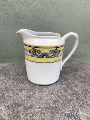 Сливочник Tirschenreuth Bavaria Diplomat Bouquet Германия 12х10 см