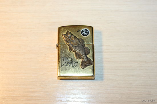 Бензиновая зажигалка "ZIPPO", "BLACK BASS".