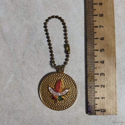 Брелок. Канада. Водопад Ниагара. Тяжёлый металл. Горячие эмали.