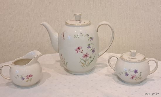 Комплект 3 предмета: чайник, сахарница, молочник высококачественный фарфор слоновая кость Porzellanfabrih Arzberg Bayern Германия 1950-е годы