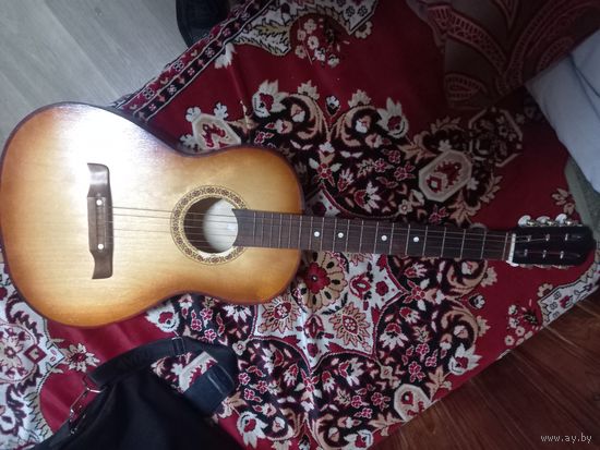 Гитара СССР Лот в Минске самовывоз разумный торг
