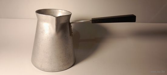 Турка алюминиевая на 0.5 л, СССР.