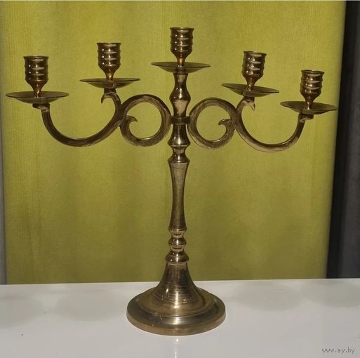 Латунный винтажный канделябр (подсвечник) на пять свечей