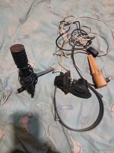 Микрофоны и наушники СССР. Старт с 2-х рублей. Смотрите другие лоты, много интересного.