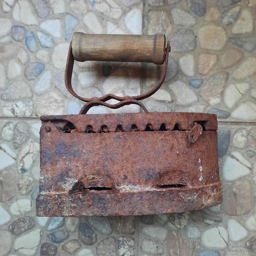 Утюг угольный