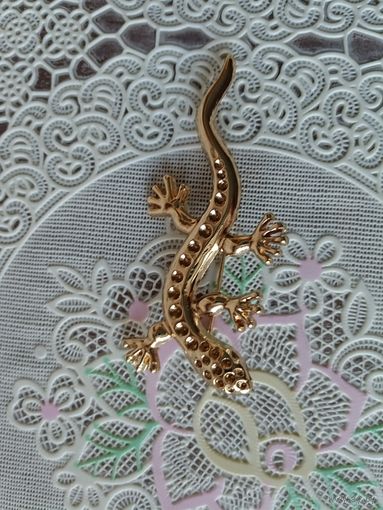 Брошь ящерица