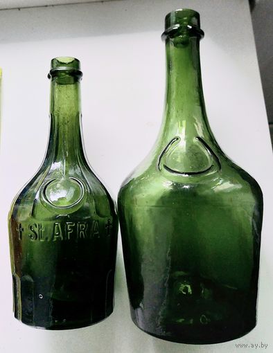 Бутылки старинные,ликерные"Jacobiner".Германия.19 век 2 штуки